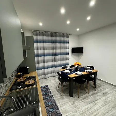 Albahouse * Katánie